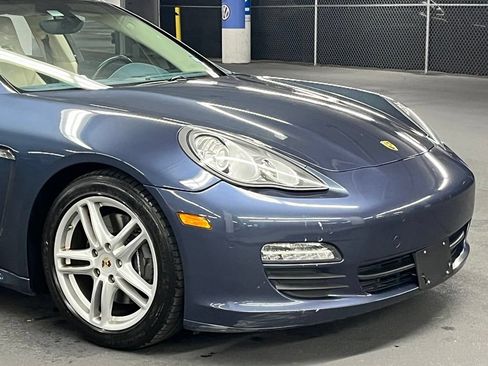 Used 2011 Porsche Panamera 4 AWD/4WD image 39