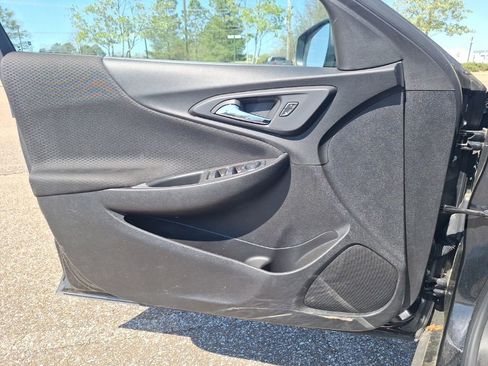 Used 2024 Chevrolet Malibu LT image 10