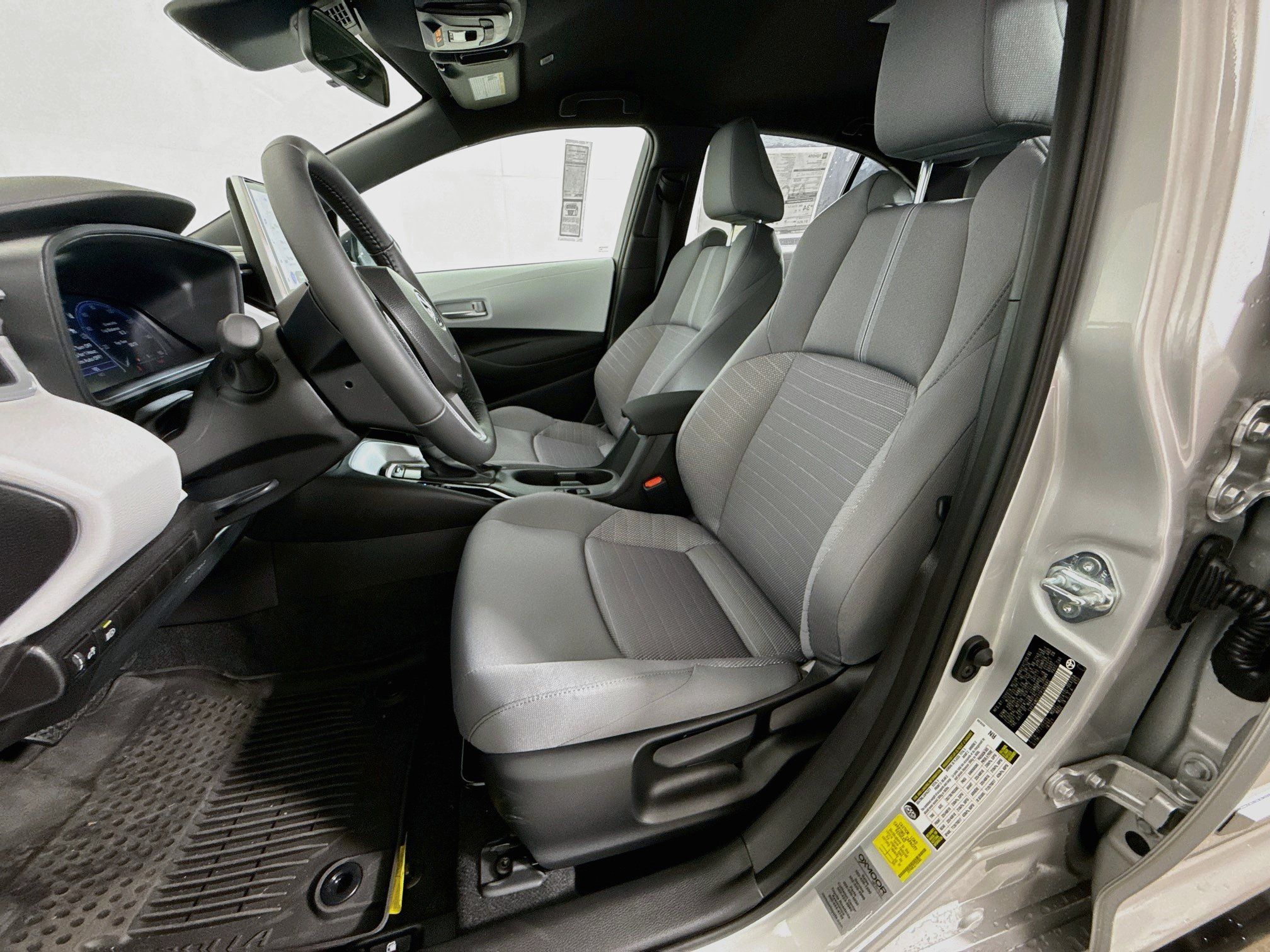 New 2026 Toyota Corolla SE w/ SE Package FWD image 19