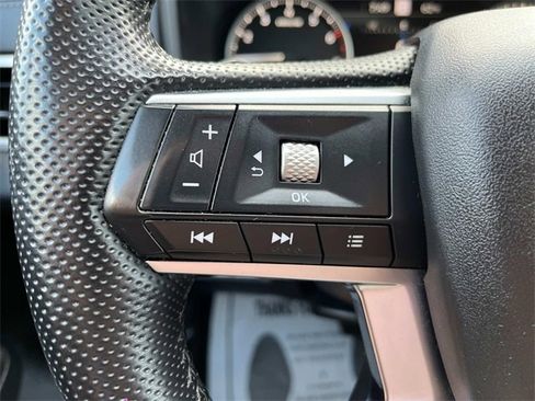 Used 2023 Mitsubishi Outlander SE Black Edition image 29