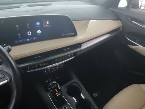 Used 2024 Cadillac XT4 Luxury w/ Trailering Package AWD/4WD image 23