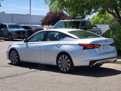 Certified 2023 Nissan Altima 2.5 SL FWD image 3