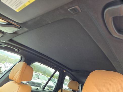 Used 2023 BMW X5 xDrive45e w/ Executive Package AWD/4WD image 11