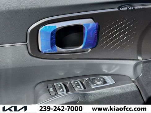 New 2026 Kia Sorento S image 24