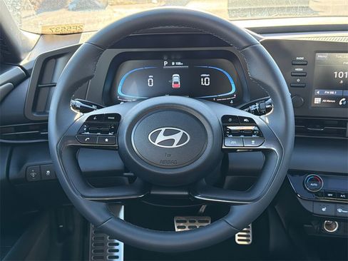 New 2026 Hyundai Elantra SEL Sport image 23