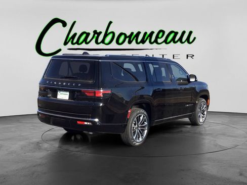 Used 2025 Jeep Wagoneer L Series III w/ Premium Group I AWD/4WD image 5