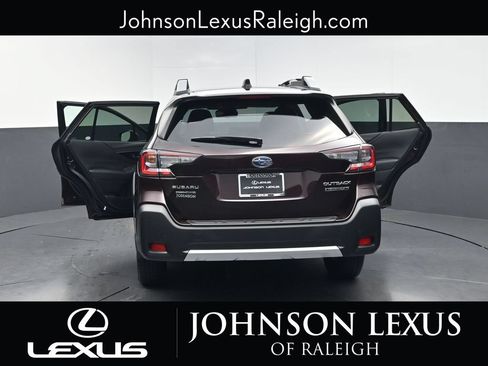 Used 2025 Subaru Outback Touring XT AWD/4WD image 34