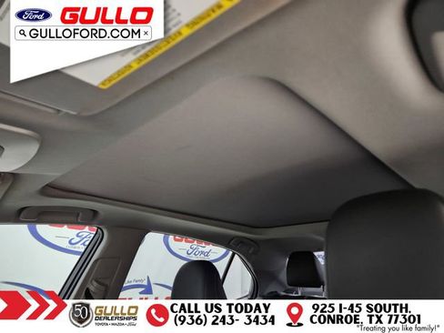 Used 2018 Toyota Camry XSE image 18