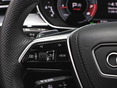 Used 2024 Audi S8 image 40