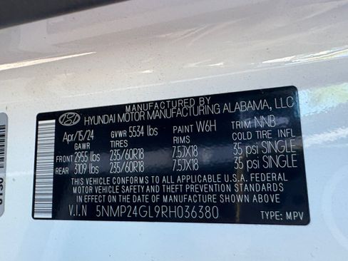 Used 2024 Hyundai Santa Fe SEL FWD image 16