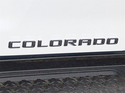 New 2026 Chevrolet Colorado W/T image 11
