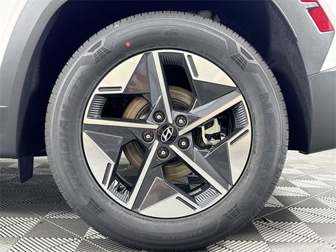 Certified 2025 Hyundai Tucson SEL image 46