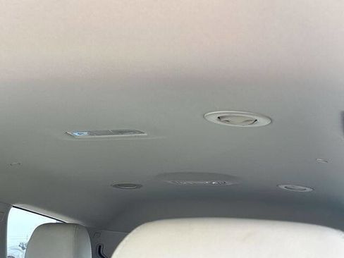 Used 2020 Buick Enclave Essence FWD image 19