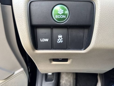 Used 2014 Honda Accord EX-L image 17