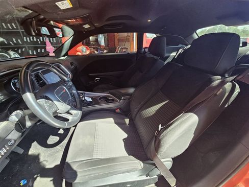 Used 2019 Dodge Challenger SXT AWD/4WD image 14