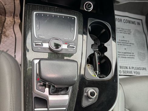 Used 2018 Audi Q7 3.0T Premium Plus w/ Premium Plus Package image 11