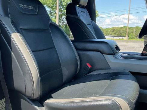 Used 2018 Ford F150 Raptor w/ Equipment Group 802A Luxury AWD/4WD image 52