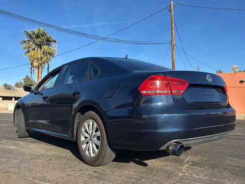 Used 2015 Volkswagen Passat 1.8T S image 40