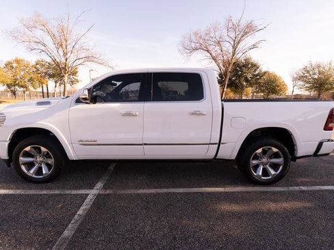 Used 2021 RAM 1500 Limited w/ Body Color Bumper Group image 6