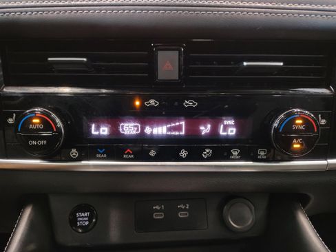 Certified 2024 Nissan Rogue Platinum w/ Platinum Premium Package FWD image 20
