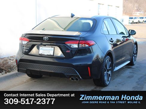 Used 2021 Toyota Corolla SE image 2
