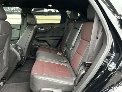 Used 2025 Chevrolet Blazer RS image 12