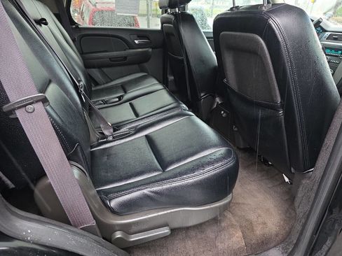 Used 2014 Chevrolet Tahoe LS AWD/4WD image 11