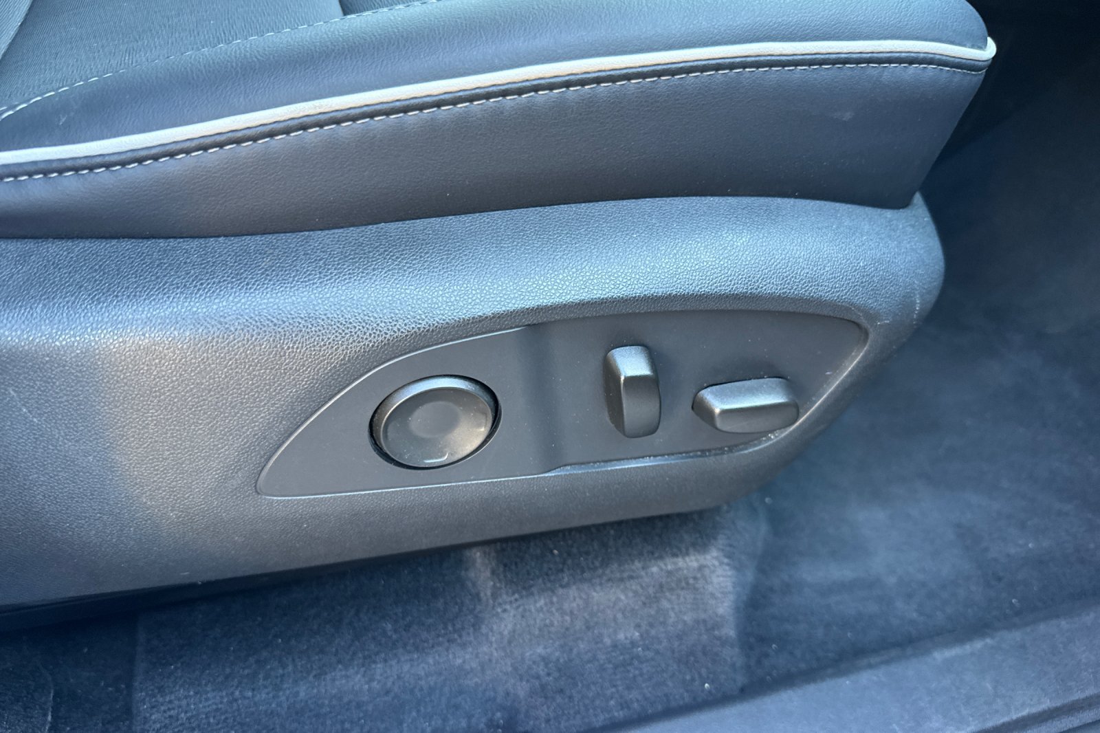 Used 2026 Buick Enclave Preferred FWD image 24