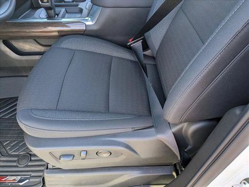 New 2026 Chevrolet Silverado 1500 RST AWD/4WD image 4
