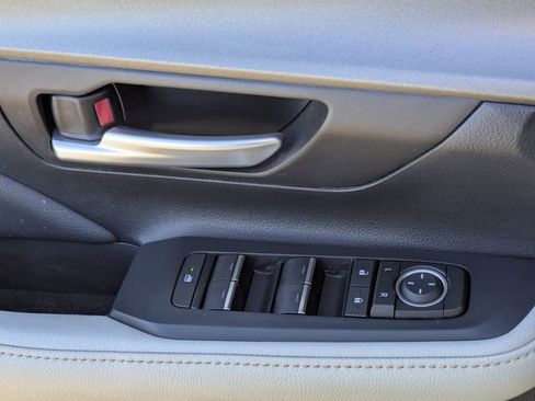 Used 2024 Toyota Grand Highlander XLE image 24