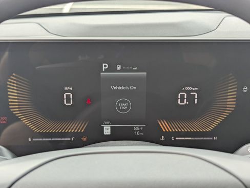 New 2026 Kia K4 FWD image 32