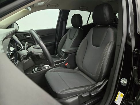 Used 2022 Buick Encore GX Preferred w/ Sport Touring Package image 18