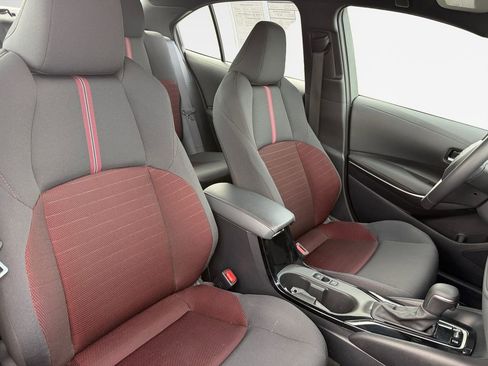 Used 2024 Toyota Corolla SE w/ SE Premium Package image 26