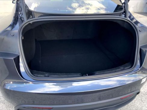 Used 2025 Tesla Model 3 Long Range RWD image 18