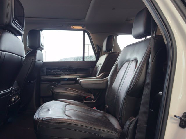 Used 2018 Ford Expedition Max Platinum AWD/4WD image 10