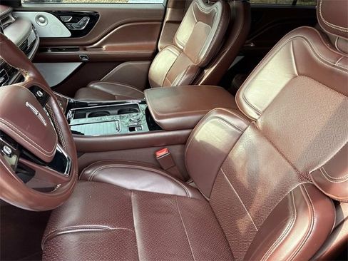 Used 2020 Lincoln Aviator Black Label w/ Dynamic Handling Package image 28