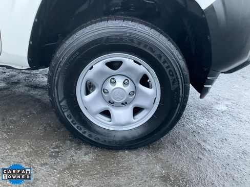 Used 2022 Toyota Tacoma SR image 55