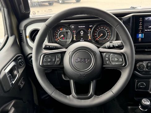 Used 2026 Jeep Wrangler Unlimited Sport AWD/4WD image 39