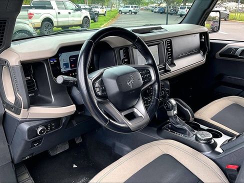 Used 2023 Ford Bronco Big Bend image 13