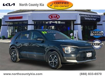 Certified 2025 Kia Niro LX