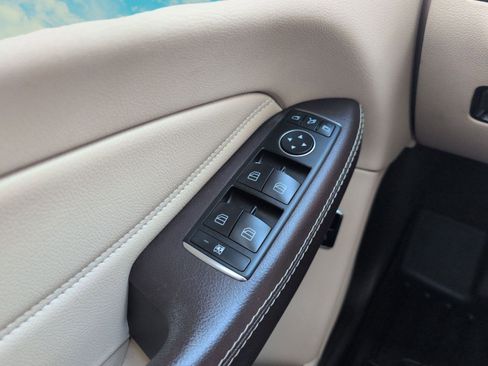 Used 2017 Mercedes-Benz GLE 350 image 11