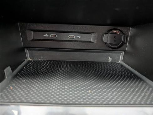 Certified 2023 Volkswagen Tiguan S image 29