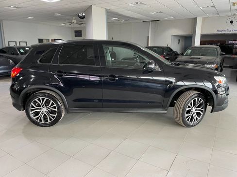 Used 2017 Mitsubishi Outlander Sport SE image 11