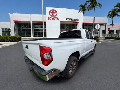 Used 2020 Toyota Tundra SR5 w/ SR5 Upgrade Package AWD/4WD image 10