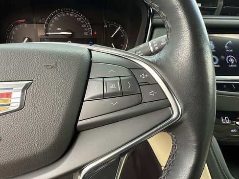 Used 2019 Cadillac XT5 Luxury image 29