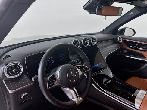 Certified 2023 Mercedes-Benz GLC 300 4MATIC image 10
