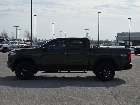 Used 2024 Chevrolet Colorado Trail Boss w/ Advanced Trailering Package image 3