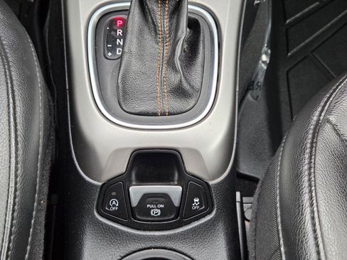 Used 2018 Jeep Compass Latitude w/ Popular Equipment Group image 24