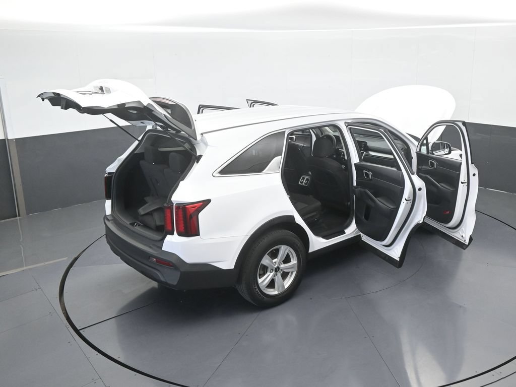 Used 2023 Kia Sorento LX FWD image 66