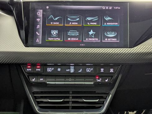 Certified 2022 Audi e-tron GT Premium Plus w/ Performance Package image 16